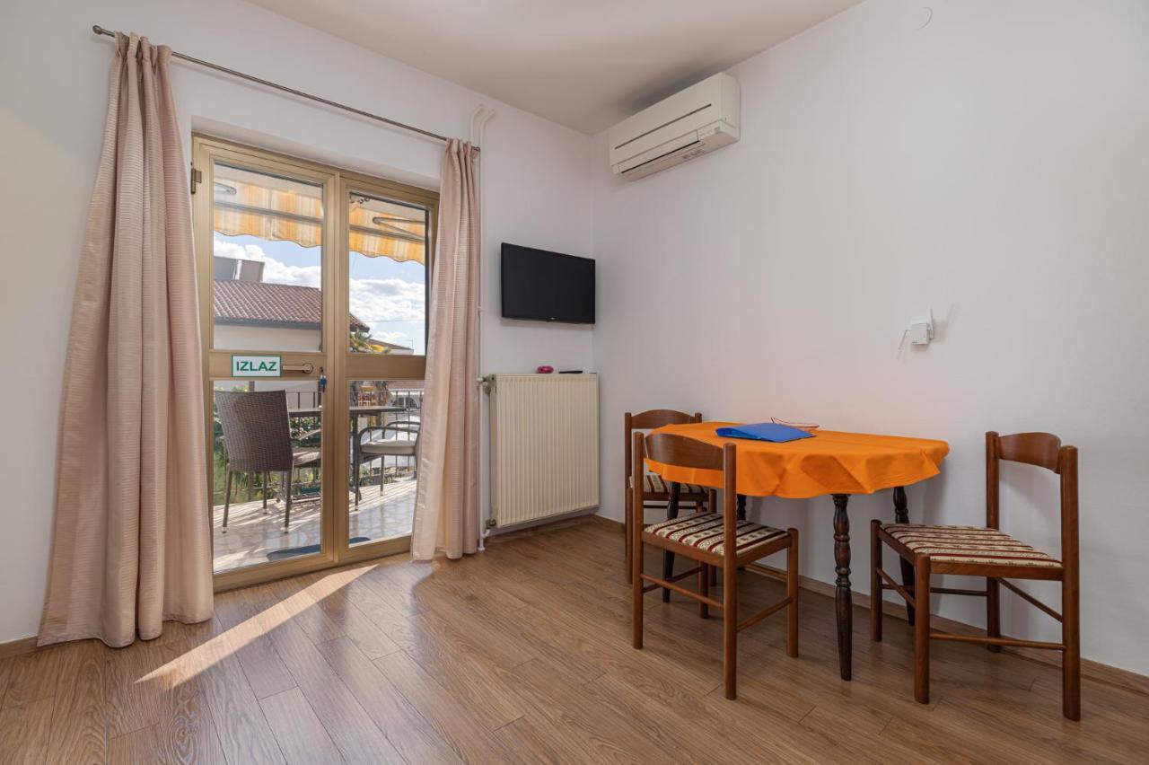 Mima Apartment Porec Ngoại thất bức ảnh