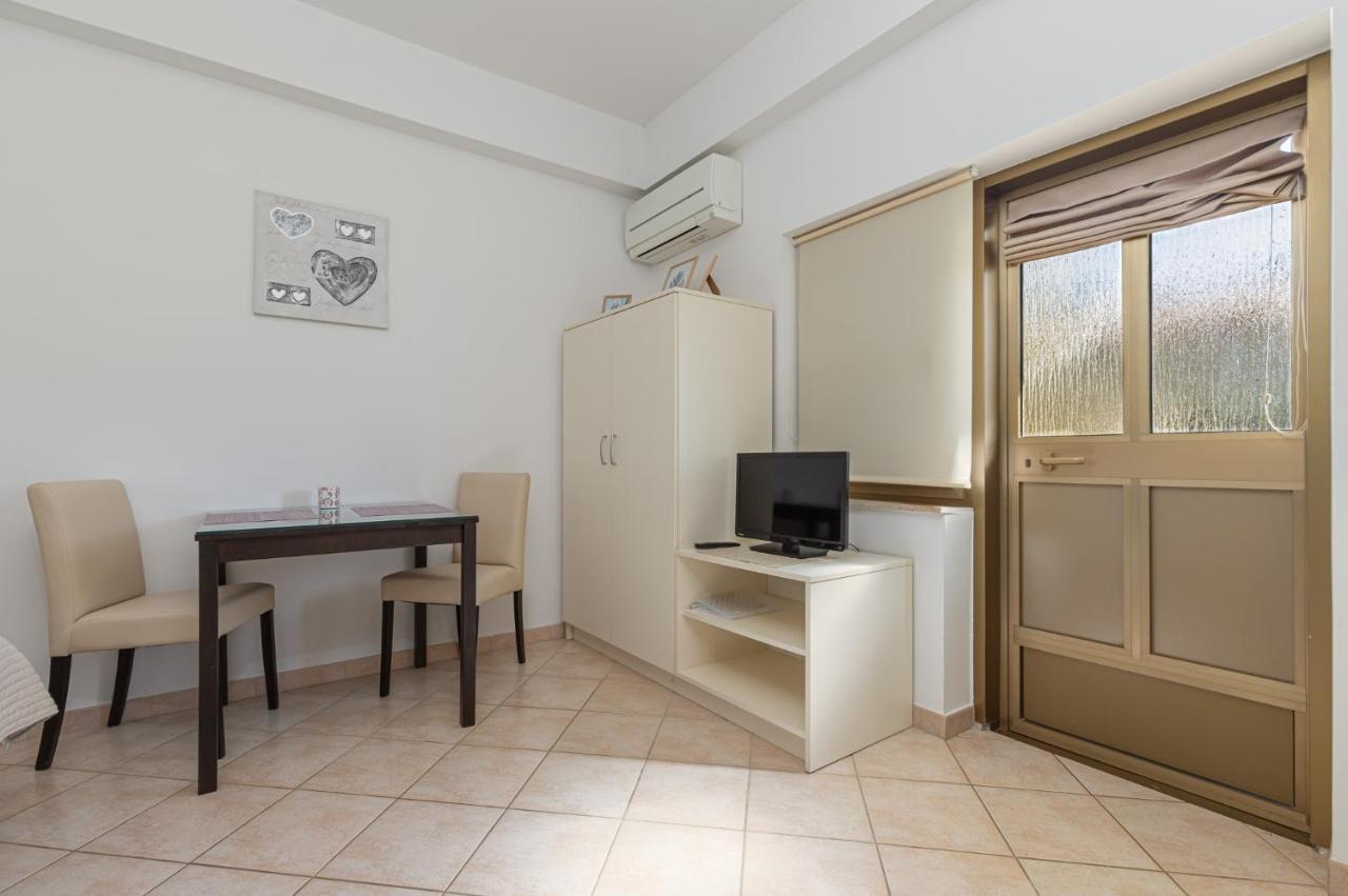 Mima Apartment Porec Ngoại thất bức ảnh